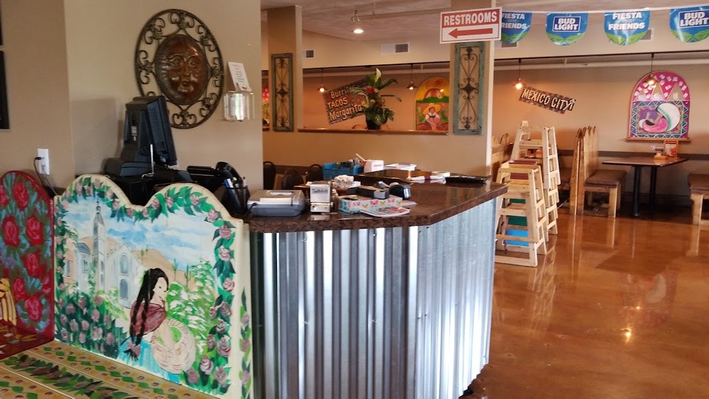 Tequila Mexican Restaurant | 835 N Market St, Waterloo, IL 62298, USA | Phone: (618) 939-1999