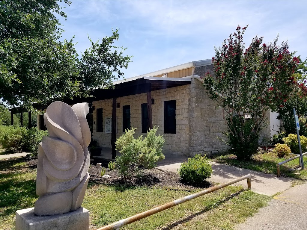 Liberty Hill Public Library | 355 TX-332 Loop, Liberty Hill, TX 78642 | Phone: (512) 778-6400