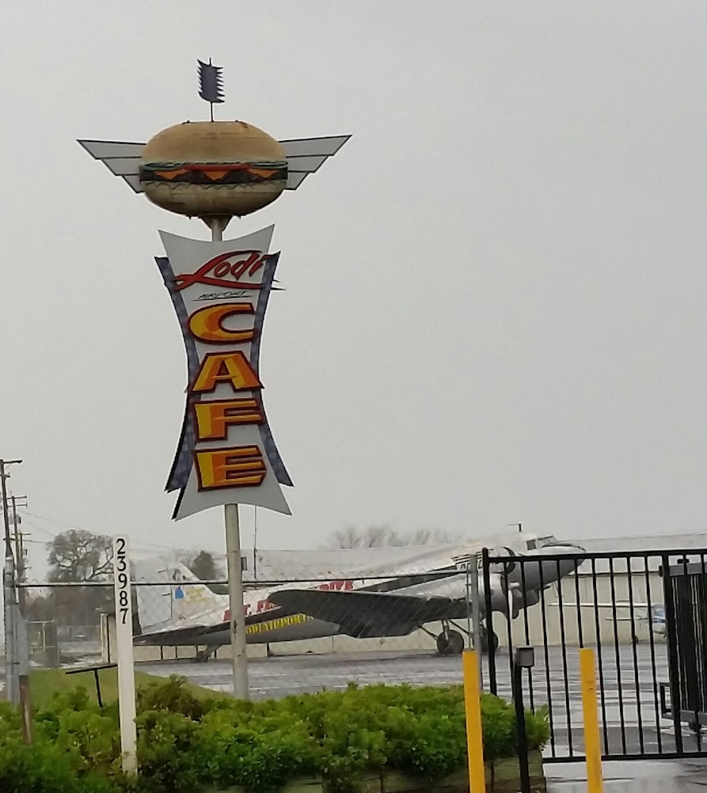 Lodi Airport Cafe | 23987 CA-99, Acampo, CA 95220, USA | Phone: (209) 369-6144