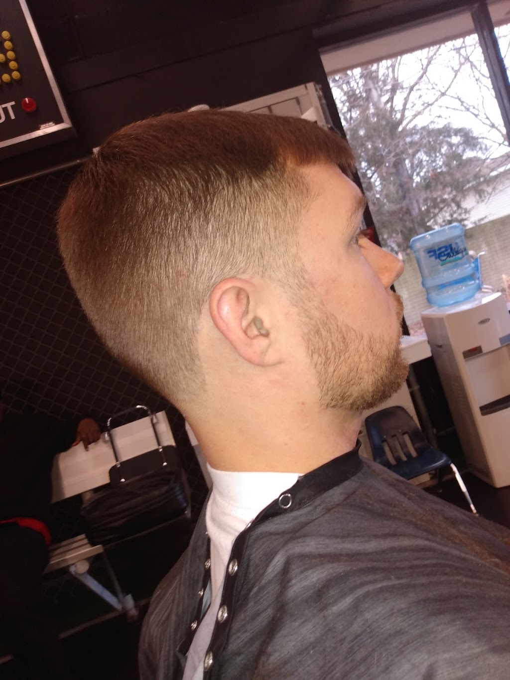 House of kutz barbershop | 5754 S Merriman Rd, Wayne, MI 48184, USA | Phone: (313) 808-9664