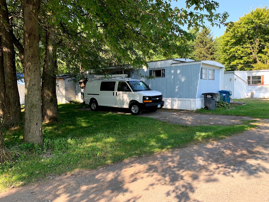 Forest Mobile Home Park | 4549 County Rd E, Delta, OH 43515, USA | Phone: (419) 825-6060