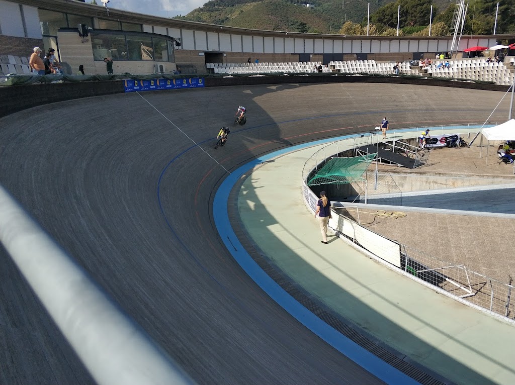 Velodrome of Horta | Pg. de la Vall dHebron, 185, 08035 Barcelona, Spain | Phone: 930 09 74 37