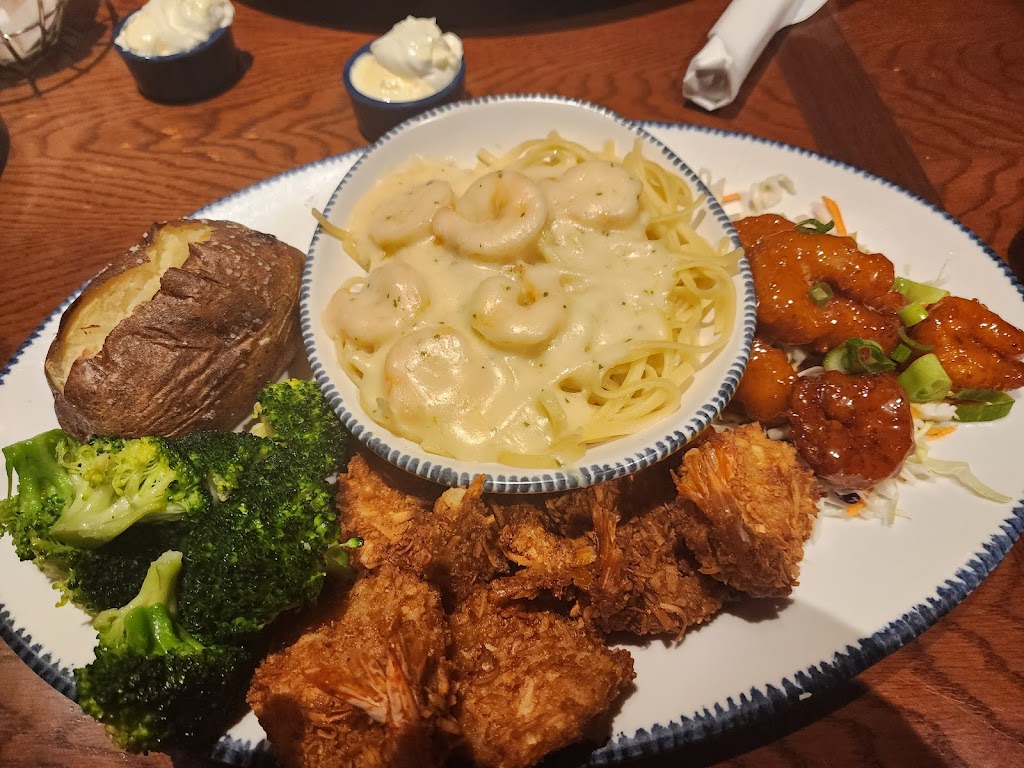 Red Lobster | MIDWAY SHOPPING CENTER, 999 Central Park Ave, Scarsdale, NY 10583, USA | Phone: (914) 472-6373