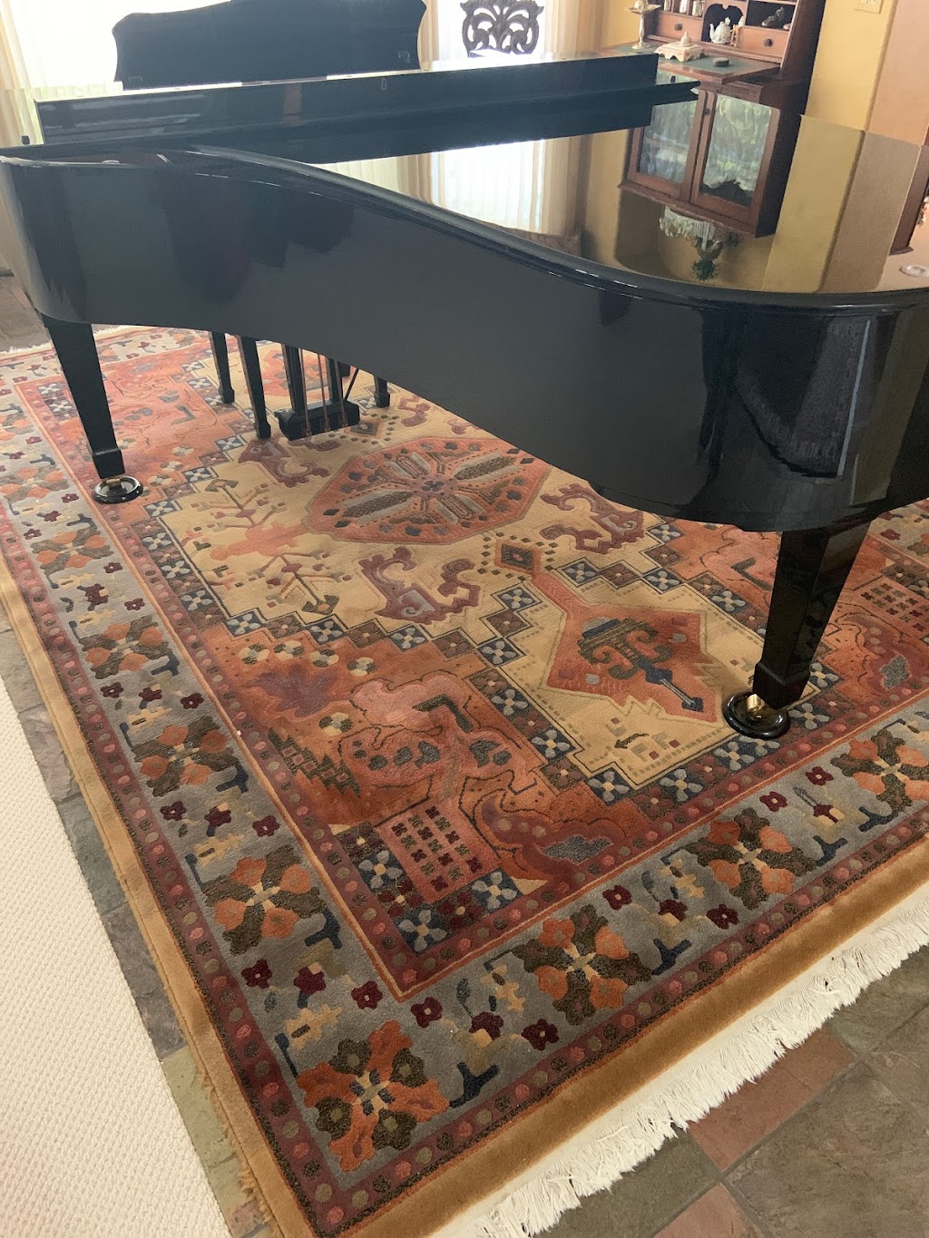 Karimi Rugs | 2840 E Skyline Dr #100, Tucson, AZ 85718, USA | Phone: (520) 319-8280