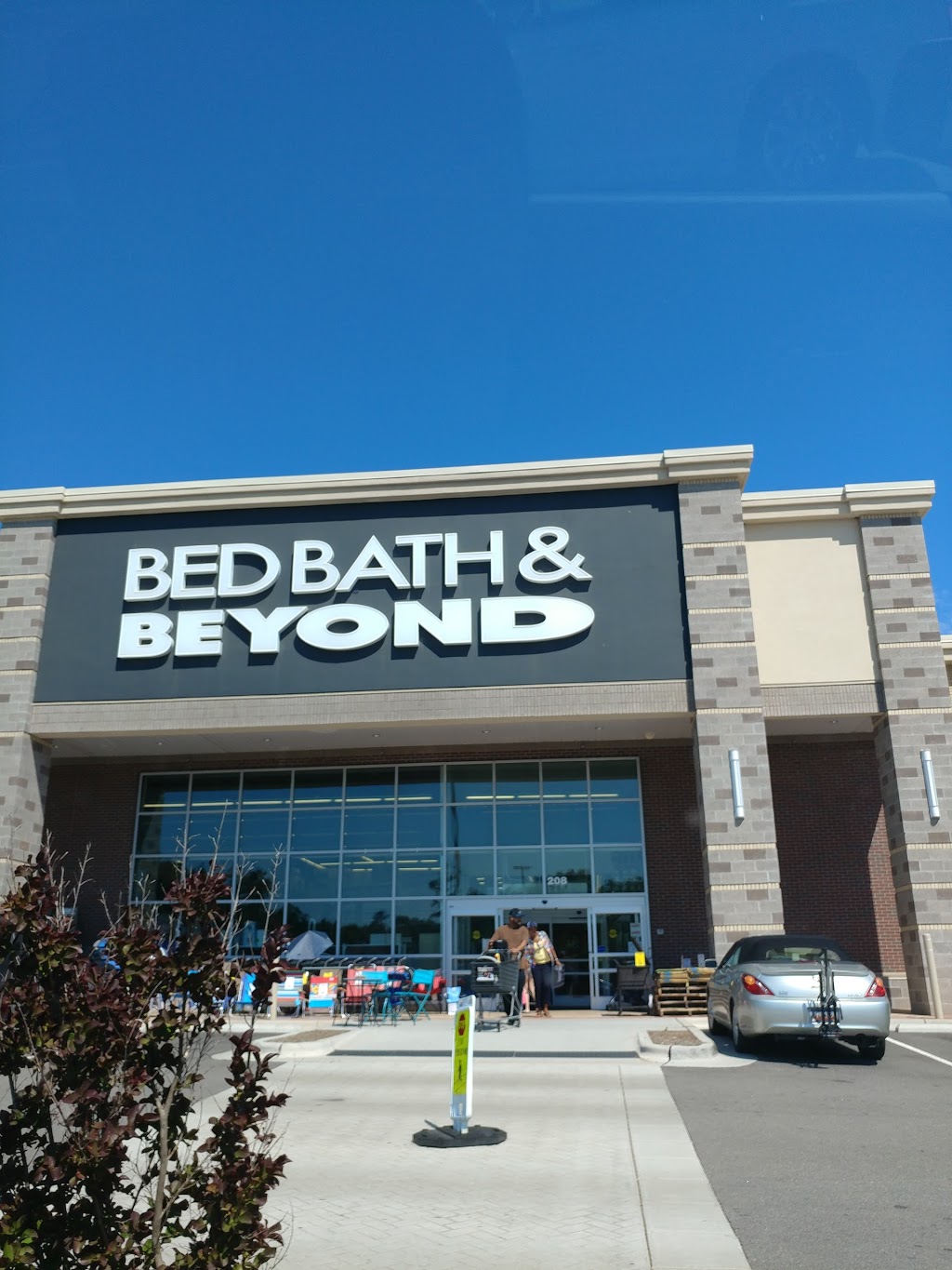 Bed Bath & Beyond | 208 Grand Hill Pl, Holly Springs, NC 27540, USA | Phone: (919) 629-2392