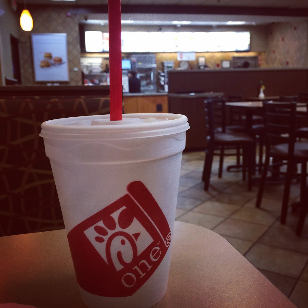 Chick-fil-A | 3130 I-30 Frontage Rd, Greenville, TX 75402, USA | Phone: (903) 494-5720