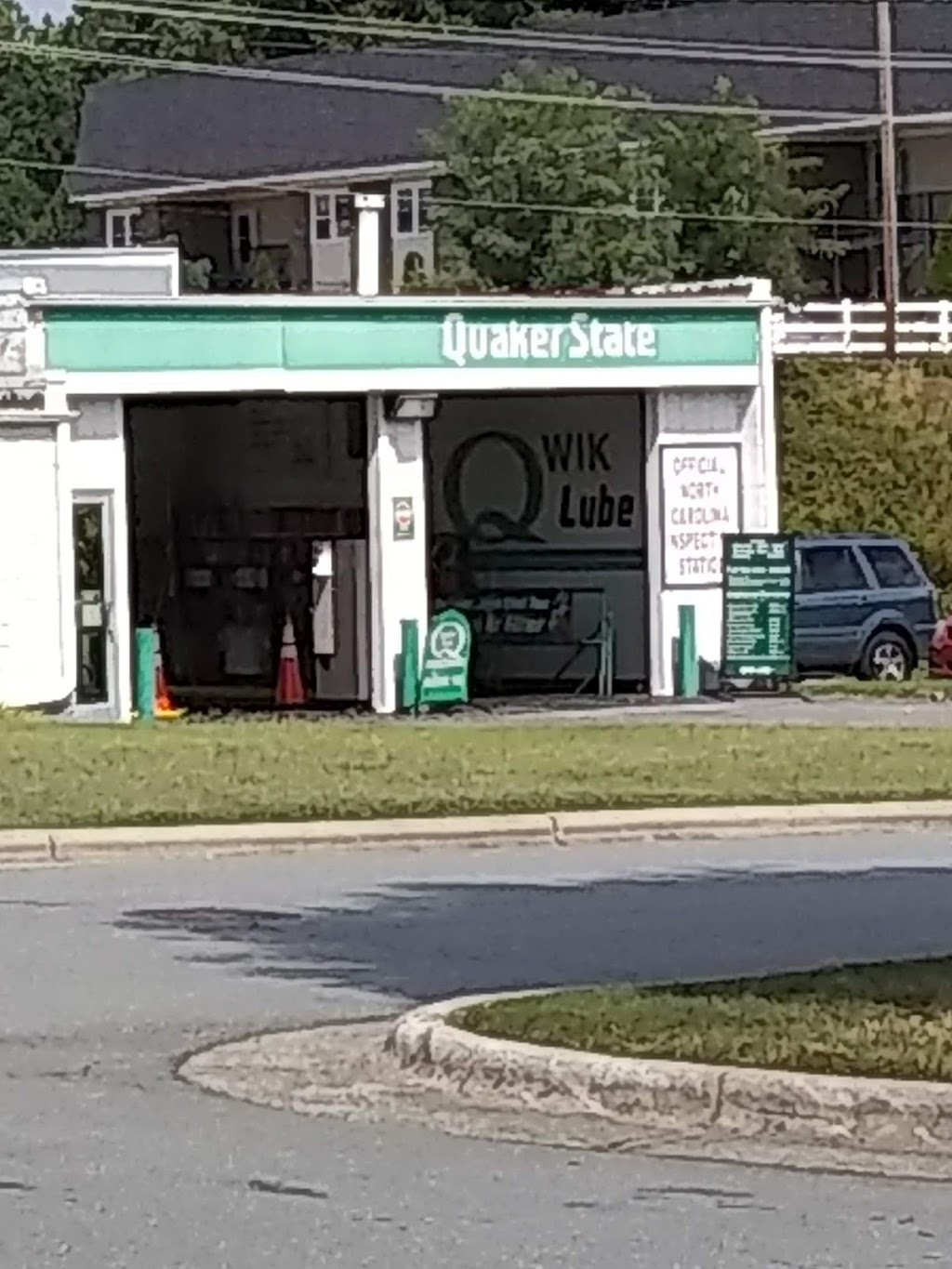 Qwik Lube | 4896 Country Club Rd, Winston-Salem, NC 27104, USA | Phone: (336) 765-0940