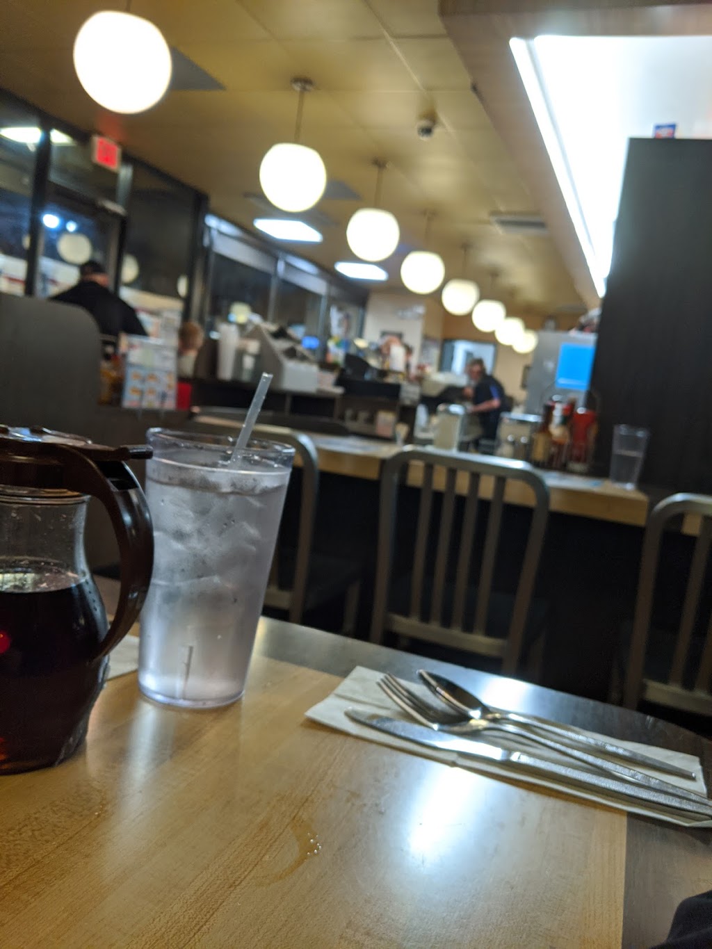 Waffle House - meal takeaway  | Photo 4 of 10 | Address: 104 N Keeneland Dr, Richmond, KY 40475, USA | Phone: (859) 623-3255