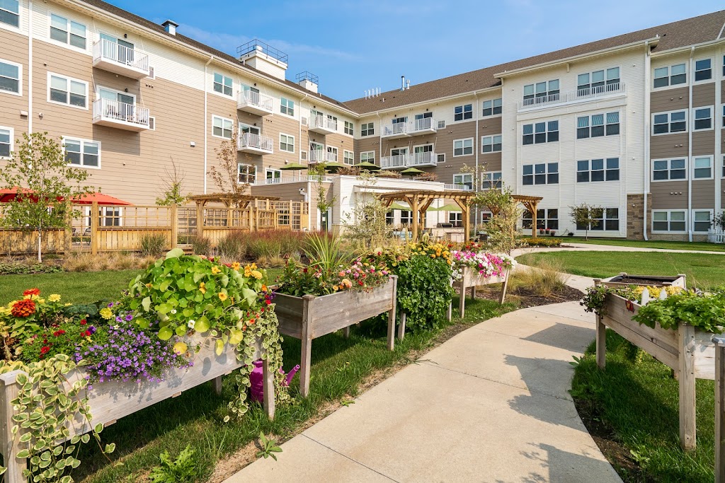 Riley Crossing Senior Living | 620 Aldrich Dr, Chanhassen, MN 55317, USA | Phone: (952) 934-7777