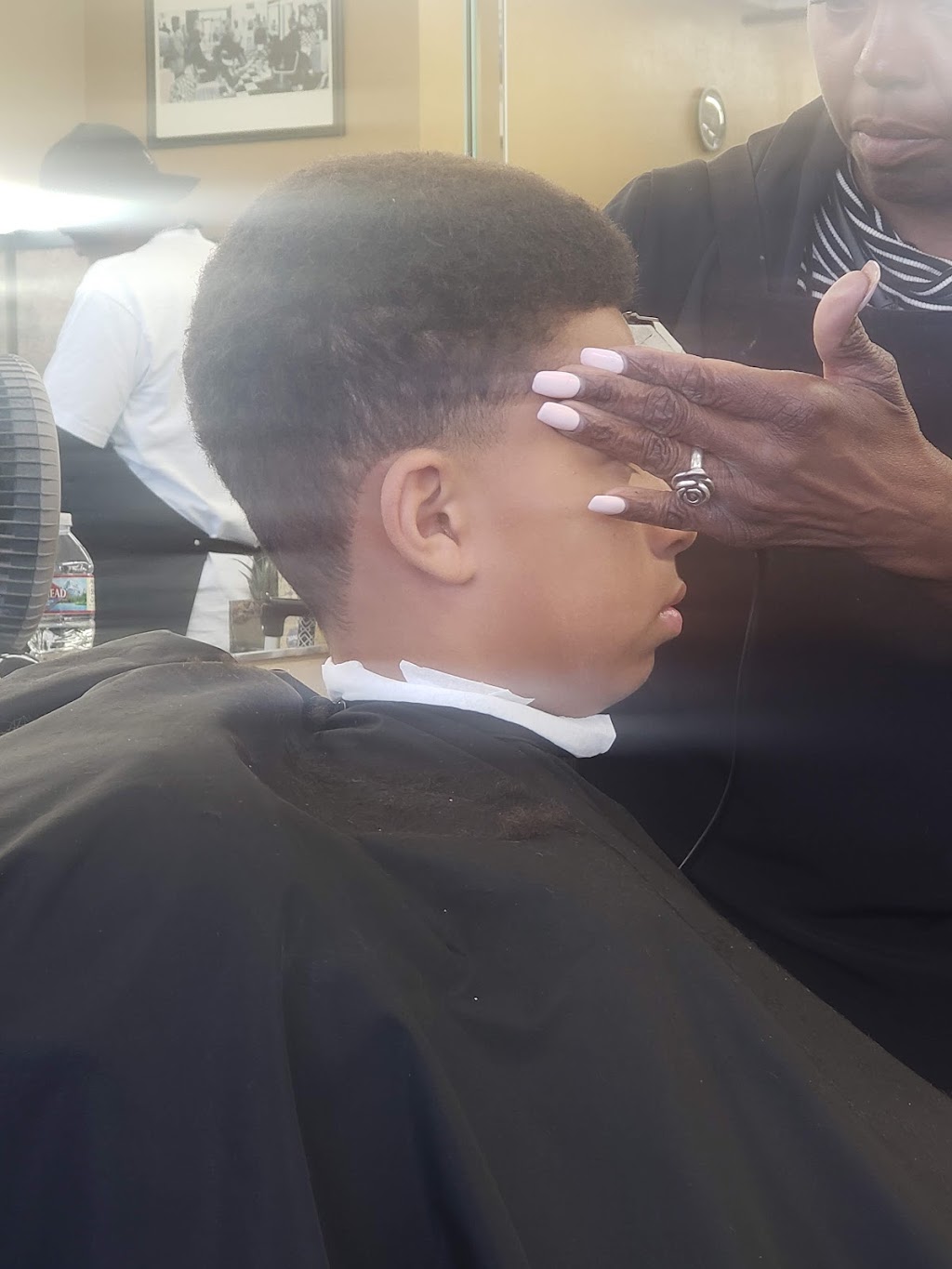 Kips Sharp & Sassy Barber/Salon | 4441 W Slauson Ave, Los Angeles, CA 90043, USA | Phone: (323) 292-8952