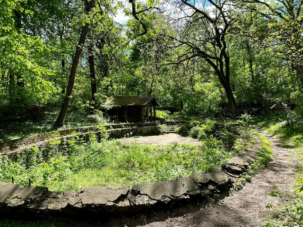 Lindner Park Nature Preserve at the McCullough Estate | 2726 Cypress Way, Norwood, OH 45212, USA | Phone: (513) 731-6455