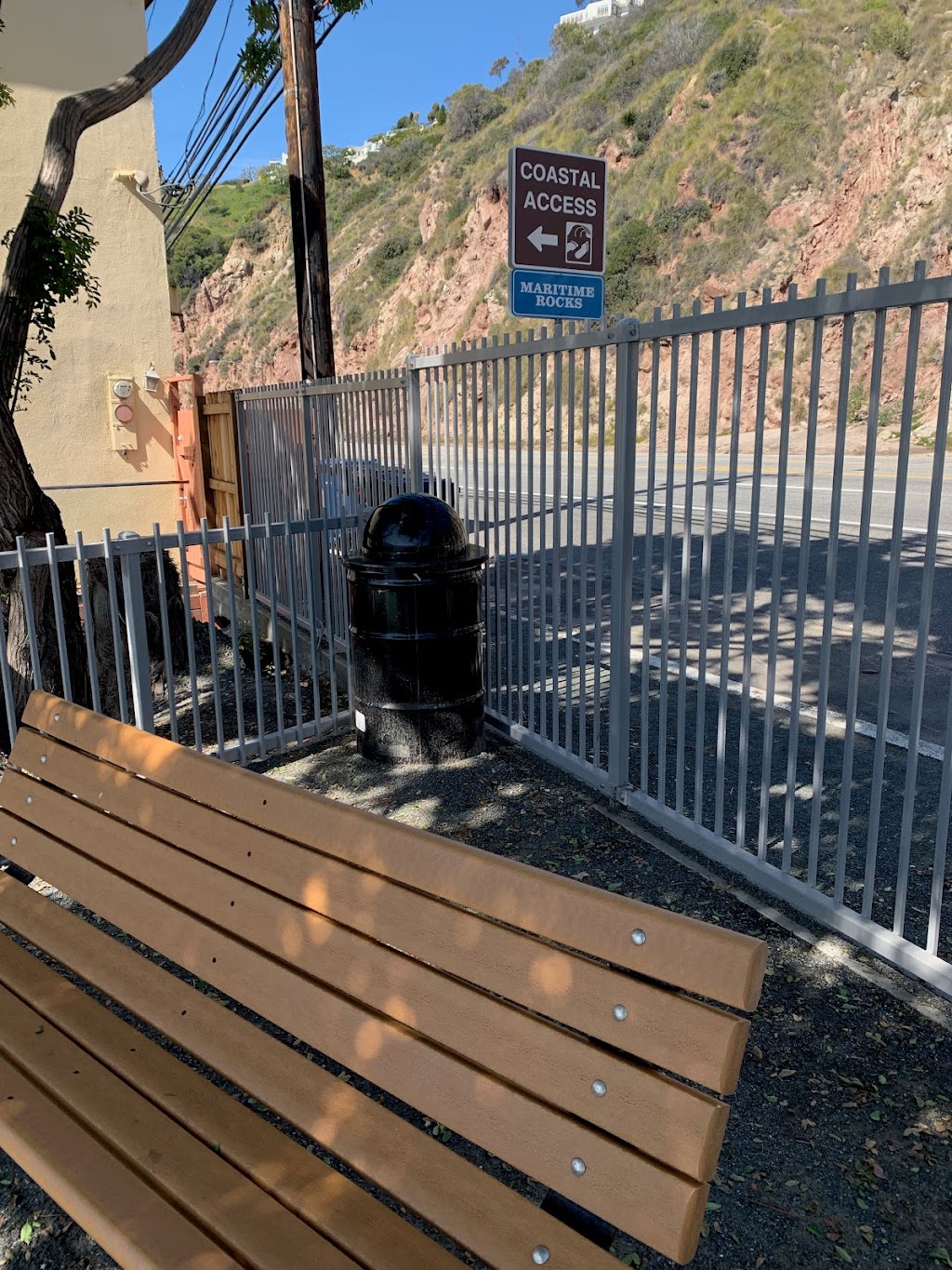 Maritime Rocks Accessway at Big Rock Beach | 20466 Pacific Coast Hwy, Malibu, CA 90265, USA | Phone: (310) 924-2296