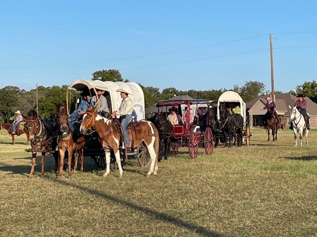 Younger Stables and Arena | 809 Younger Ranch Rd, Azle, TX 76020, USA | Phone: (817) 773-1479