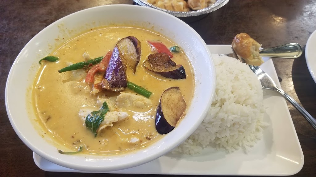 Palm Thai Cuisine | 29263 Central Ave, Ste #C, Lake Elsinore, CA 92532, USA | Phone: (951) 437-3939