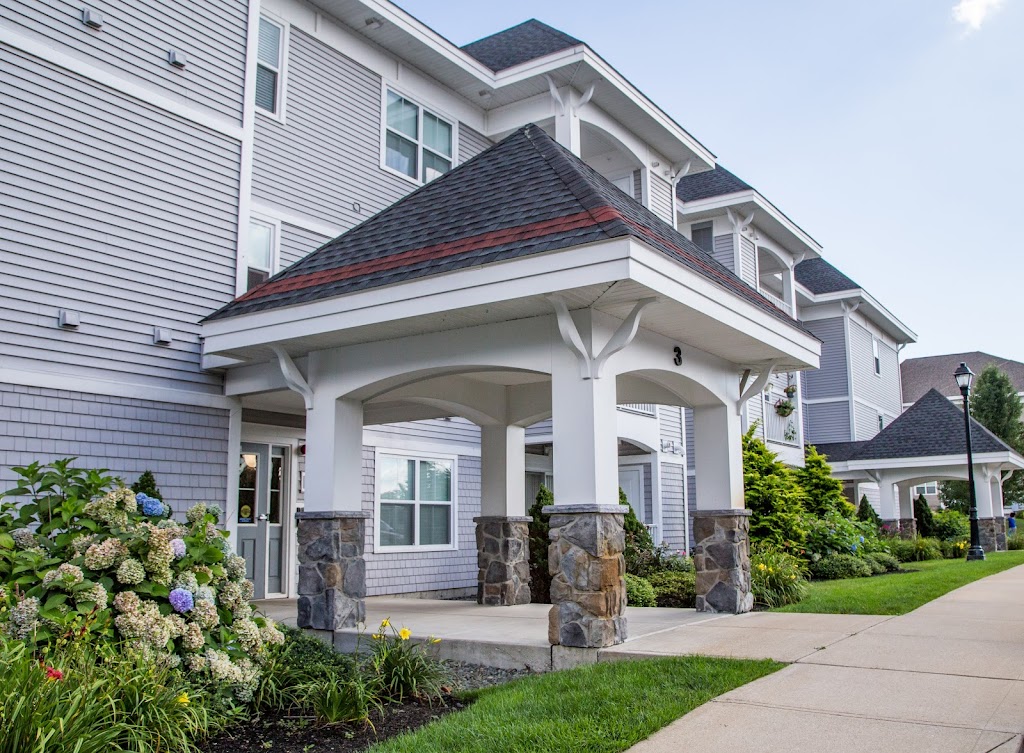 Sterling Place Apartments | 5 Commercial Dr, Lakeville, MA 02347, USA | Phone: (774) 213-9670