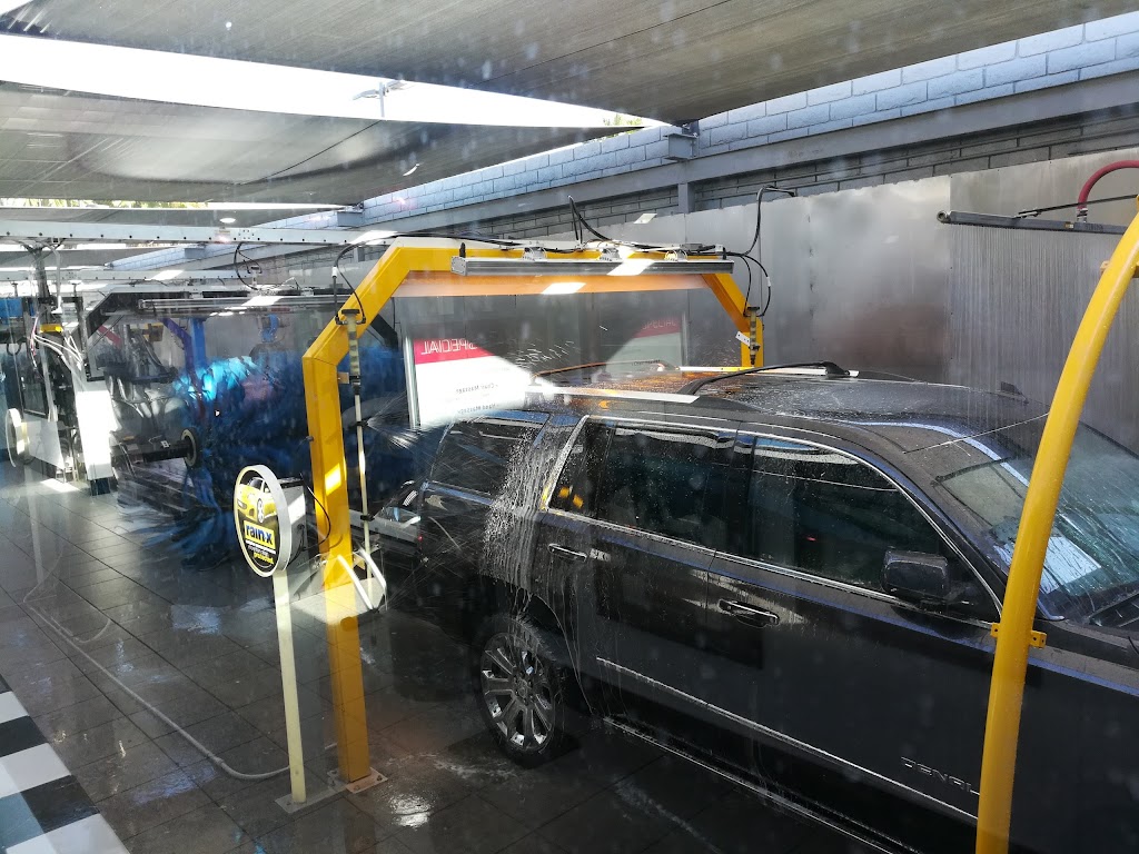 Red Carpet Car Wash | 2414 N Sepulveda Blvd, Manhattan Beach, CA 90266, USA | Phone: (310) 546-1693