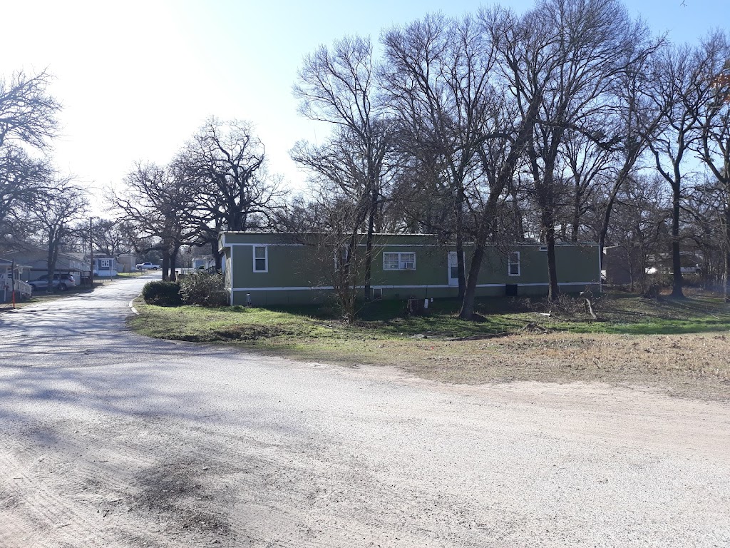 Country Oaks Mobile Home Park | 6452 Nine Mile Bridge Rd, Fort Worth, TX 76135, USA | Phone: (972) 376-0875