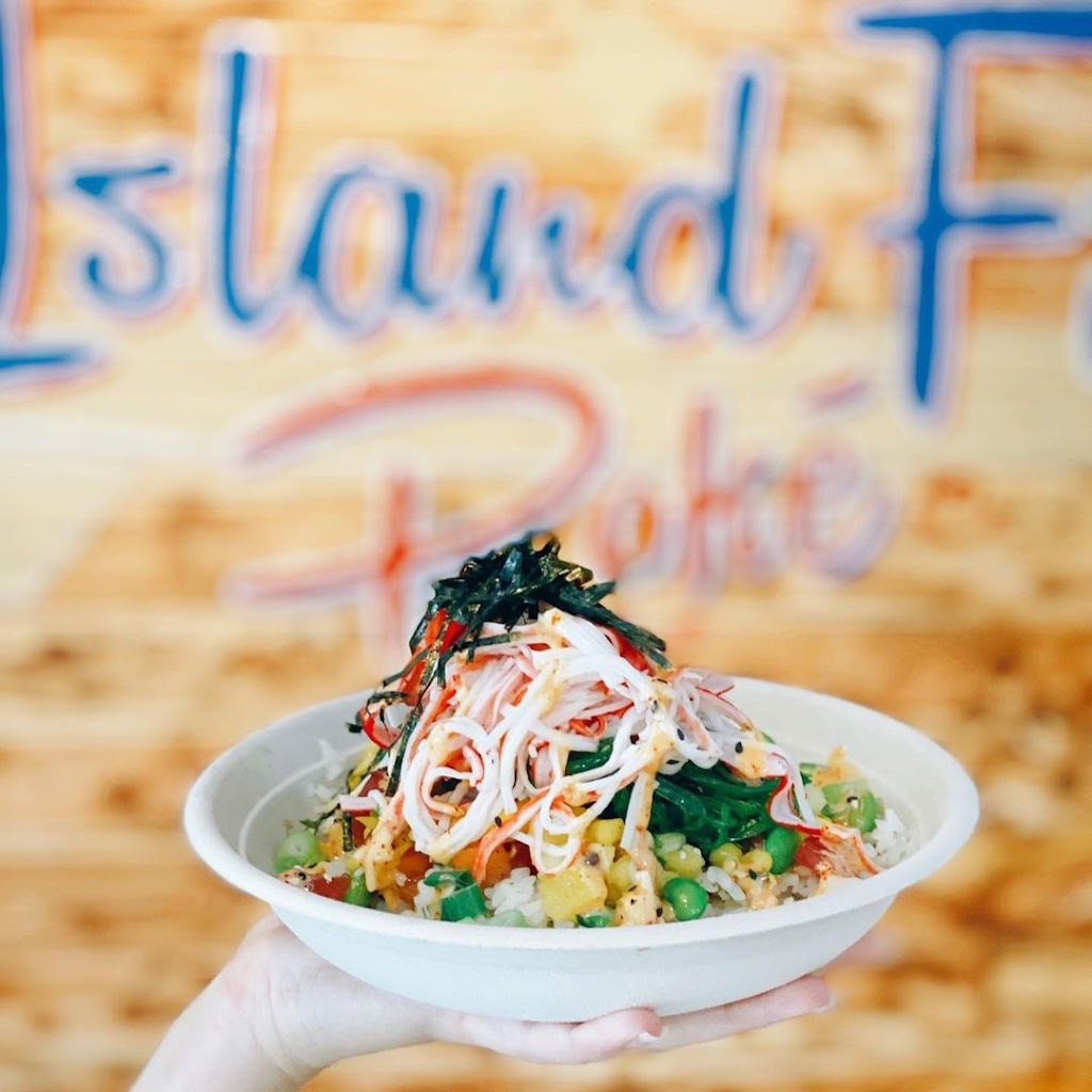 Island Fin Poké Company - Peachtree City | 100 N Peachtree Pkwy Suite 6, Peachtree City, GA 30269, USA | Phone: (678) 834-5777