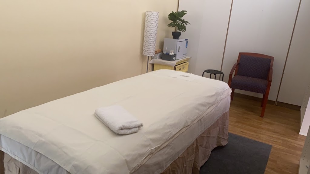 Lunar Massage | 74 N McCulloch Blvd SUITE 180, Pueblo West, CO 81007, USA | Phone: (904) 302-5887