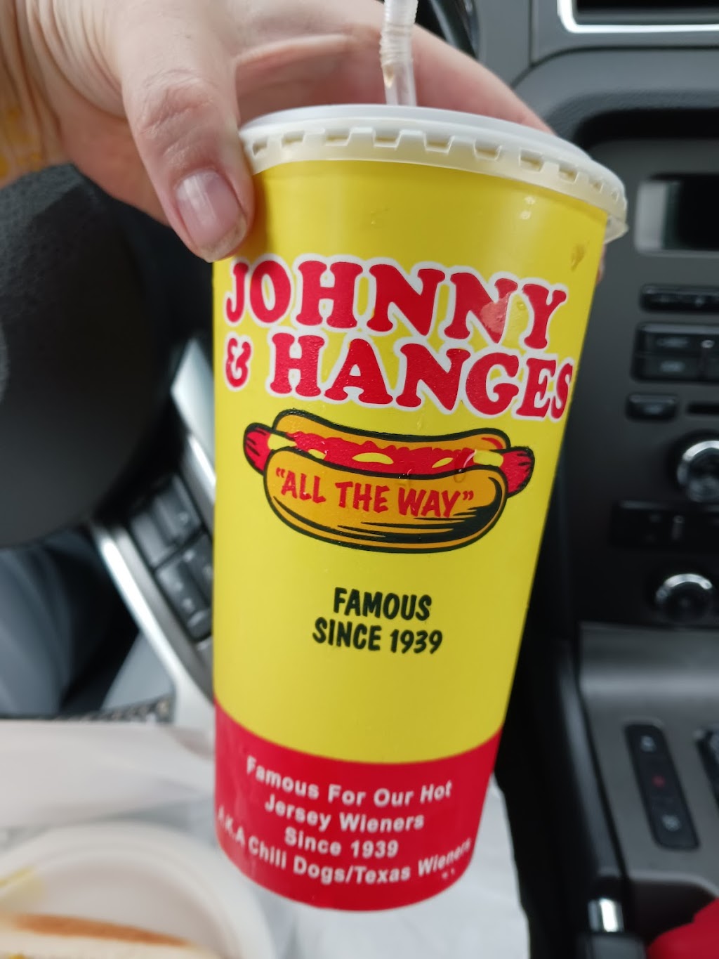 Johnny & Hanges | 23-20 Maple Ave, Fair Lawn, NJ 07410, USA | Phone: (201) 791-9060