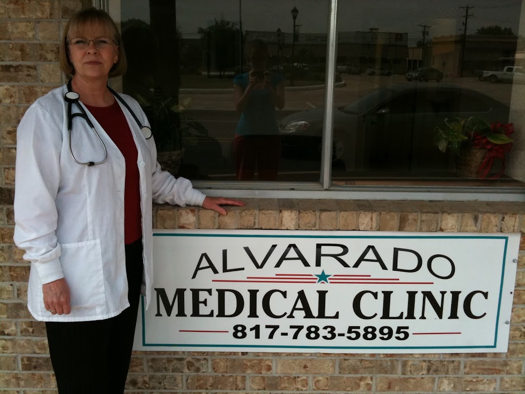 Alvarado Medical Clinic | 115 E College St, Alvarado, TX 76009, USA | Phone: (817) 783-5895