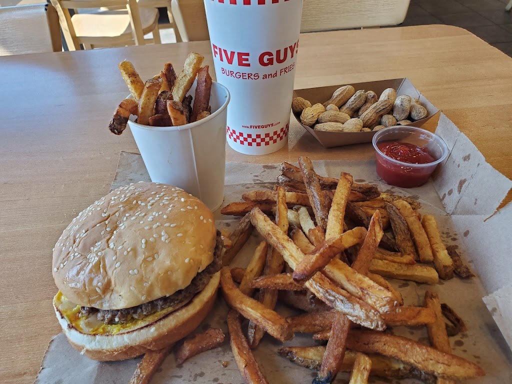 Five Guys | 4245 S Cooper St Suite 151, Arlington, TX 76015 | Phone: (817) 468-6033