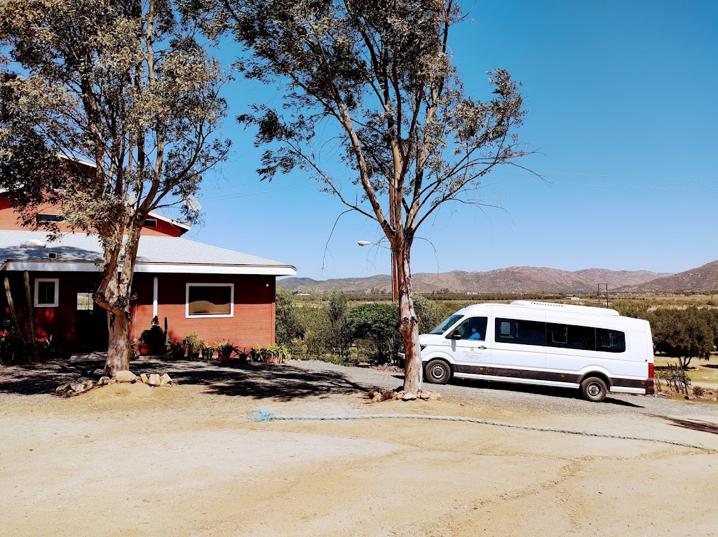 Valle de Guadalupe Chalett | 22755 Ejido El Porvenir (Guadalupe), Baja California, Mexico | Phone: 646 226 8616