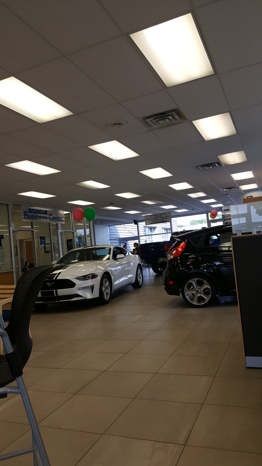Metro Ford Sales Inc | 3601 State St, Schenectady, NY 12304, USA | Phone: (518) 382-1010