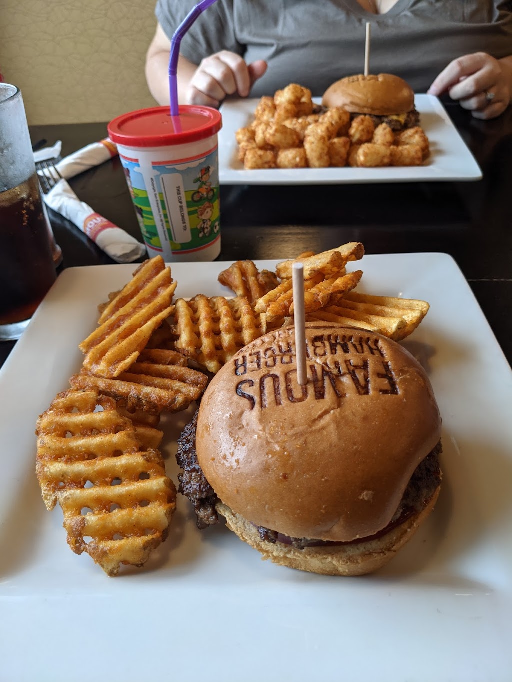 Famous Hamburger | 44011 Ford Rd, Canton, MI 48187 | Phone: (734) 667-1276