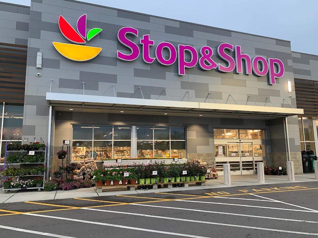 Stop & Shop | 126 Medway Rd, Milford, MA 01757, USA | Phone: (508) 478-8941