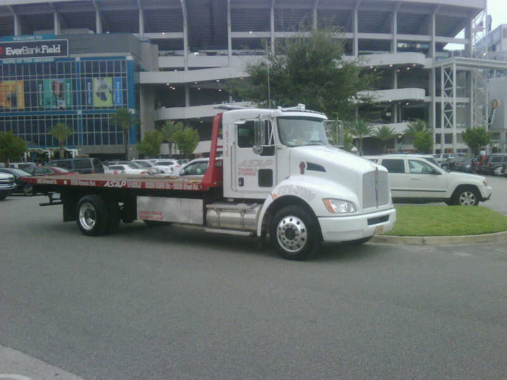 ASAP Towing & Storage | 3801 Whitehall St, Jacksonville, FL 32206, USA | Phone: (904) 771-7111