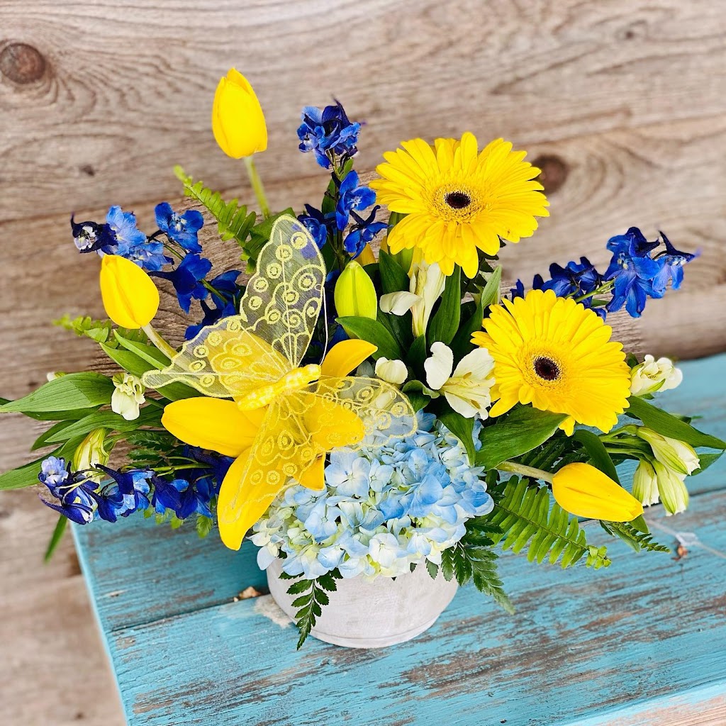 Kings Bay Flowers | 1616 Boone St A, Kingsland, GA 31548, USA | Phone: (912) 729-1998