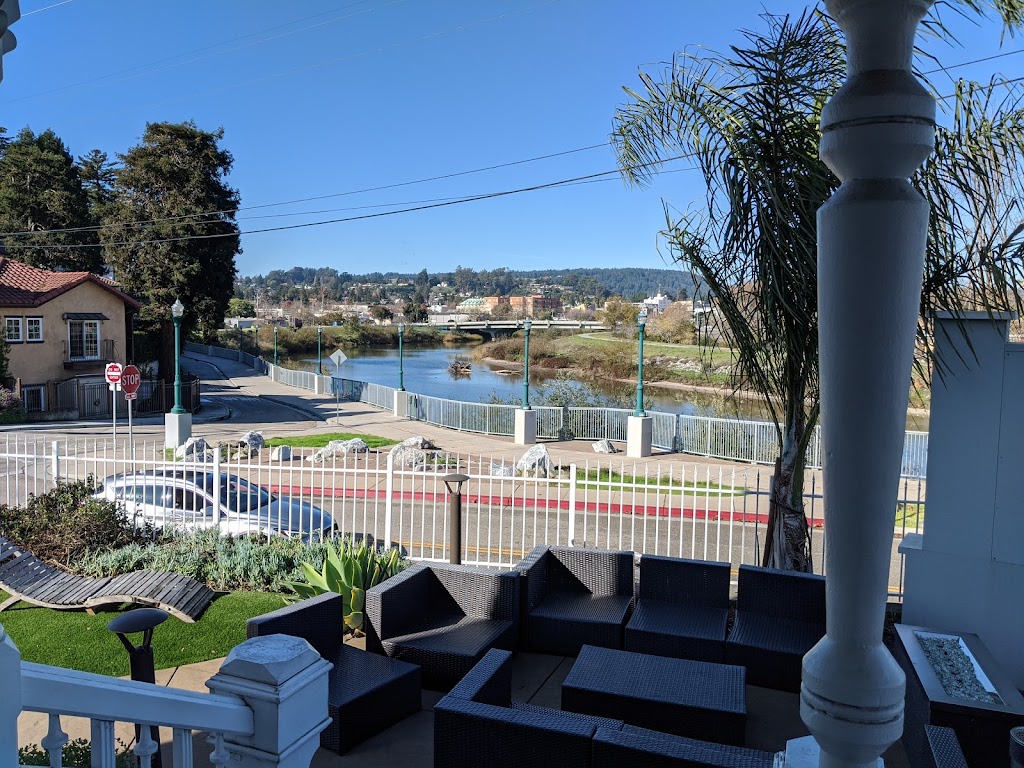 Rio Vista Inn & Suites | 611 3rd St, Santa Cruz, CA 95060, USA | Phone: (831) 621-2929