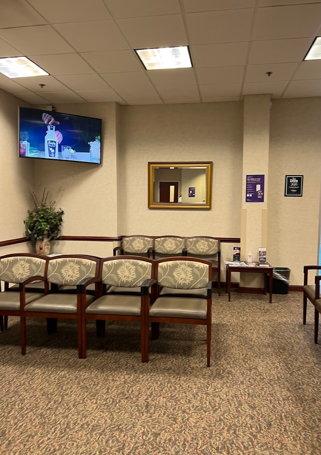 Sports Medicine and Orthopaedic Center & The Spine Center (SMOC) 5801