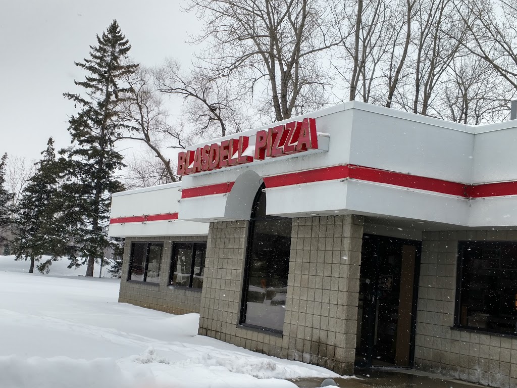 Blasdell Pizza & Subs | 4837 Southwestern Blvd, Hamburg, NY 14075, USA | Phone: (716) 649-9090