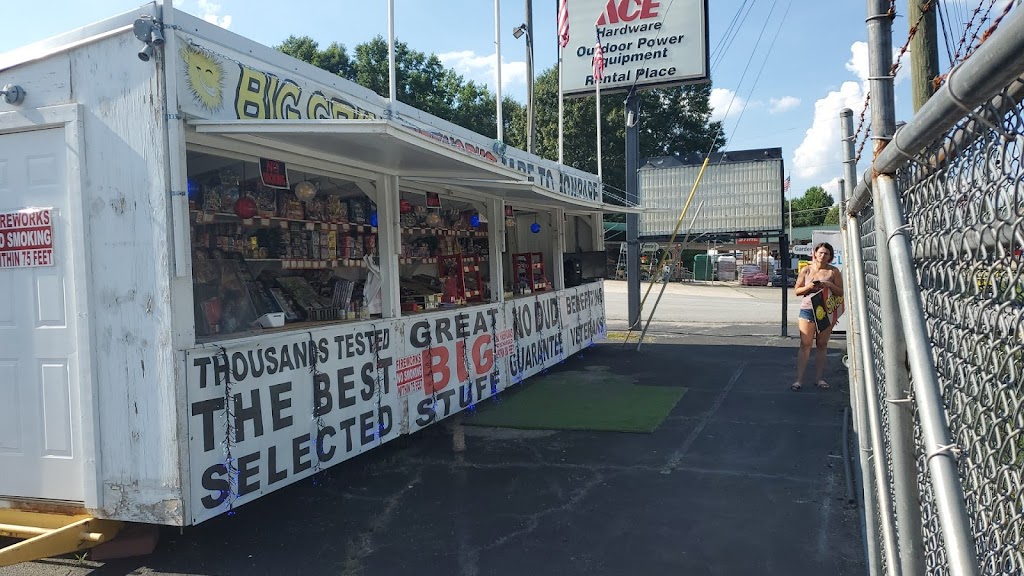 Big Grin Fireworks Seasonal Stand | 7295 Lee Rd, Lithia Springs, GA 30122, USA | Phone: (404) 561-6056