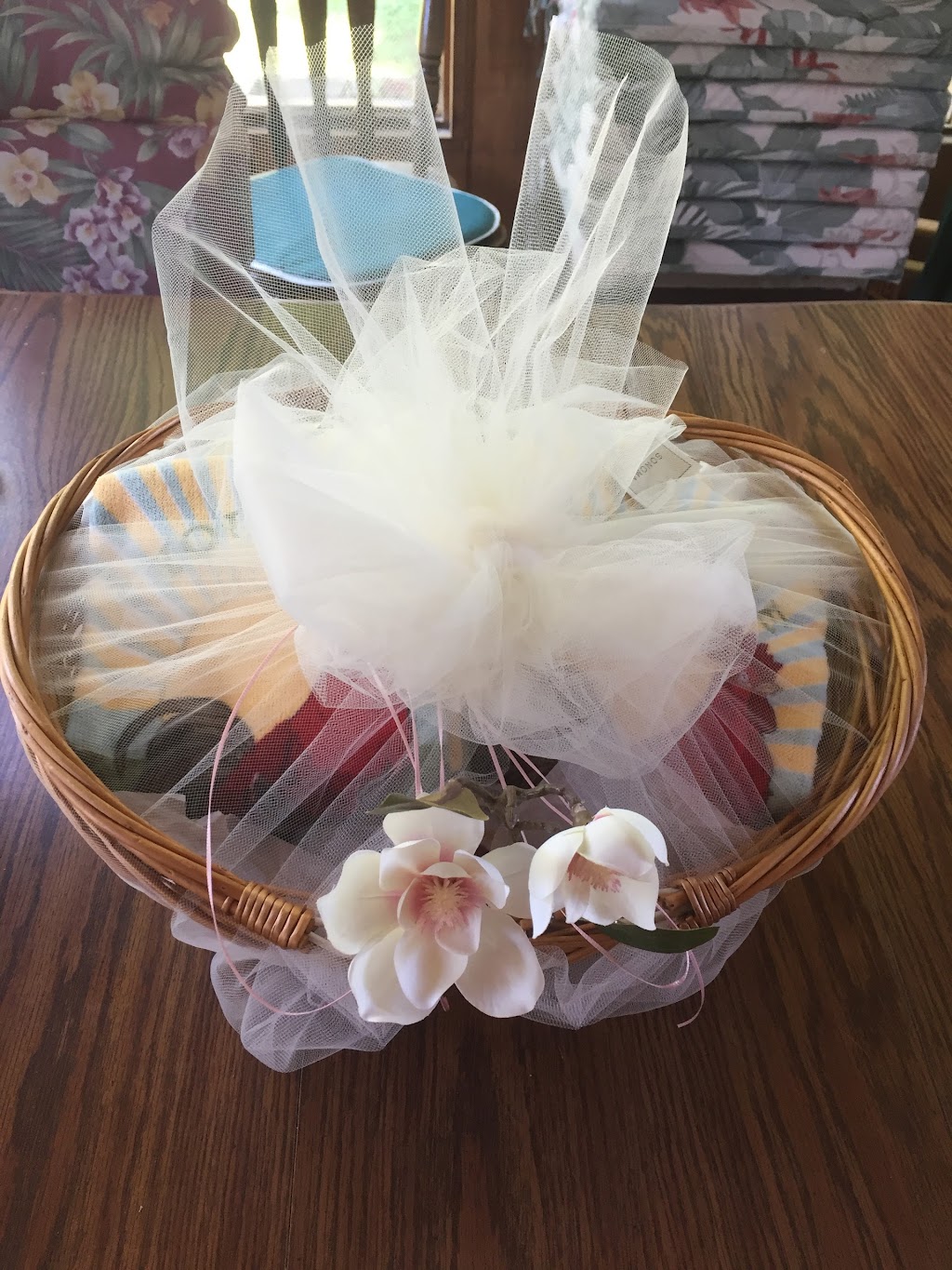 Naperville Gift Baskets | 5376 Pennywood Dr, Lisle, IL 60532, USA | Phone: (866) 330-2499