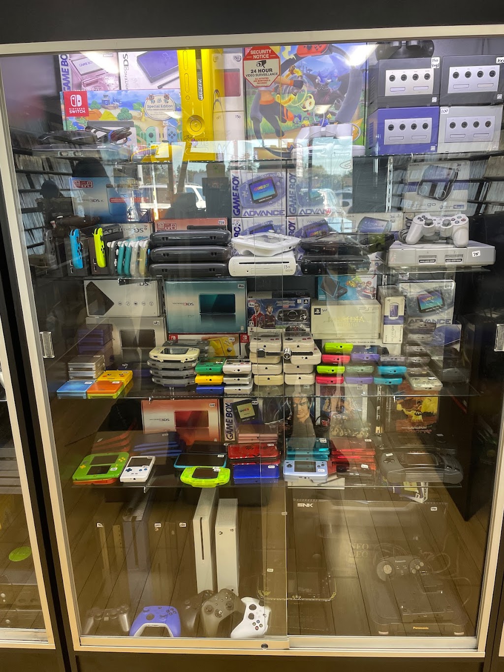 Retro Respawn | 8652 Woodman Ave, Arleta, CA 91331, USA | Phone: (818) 698-9485