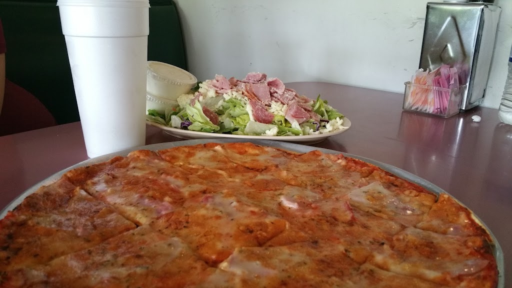 Big River Pizza Company | 6710 Mall Dr, Cedar Hill, MO 63016, USA | Phone: (636) 285-2466