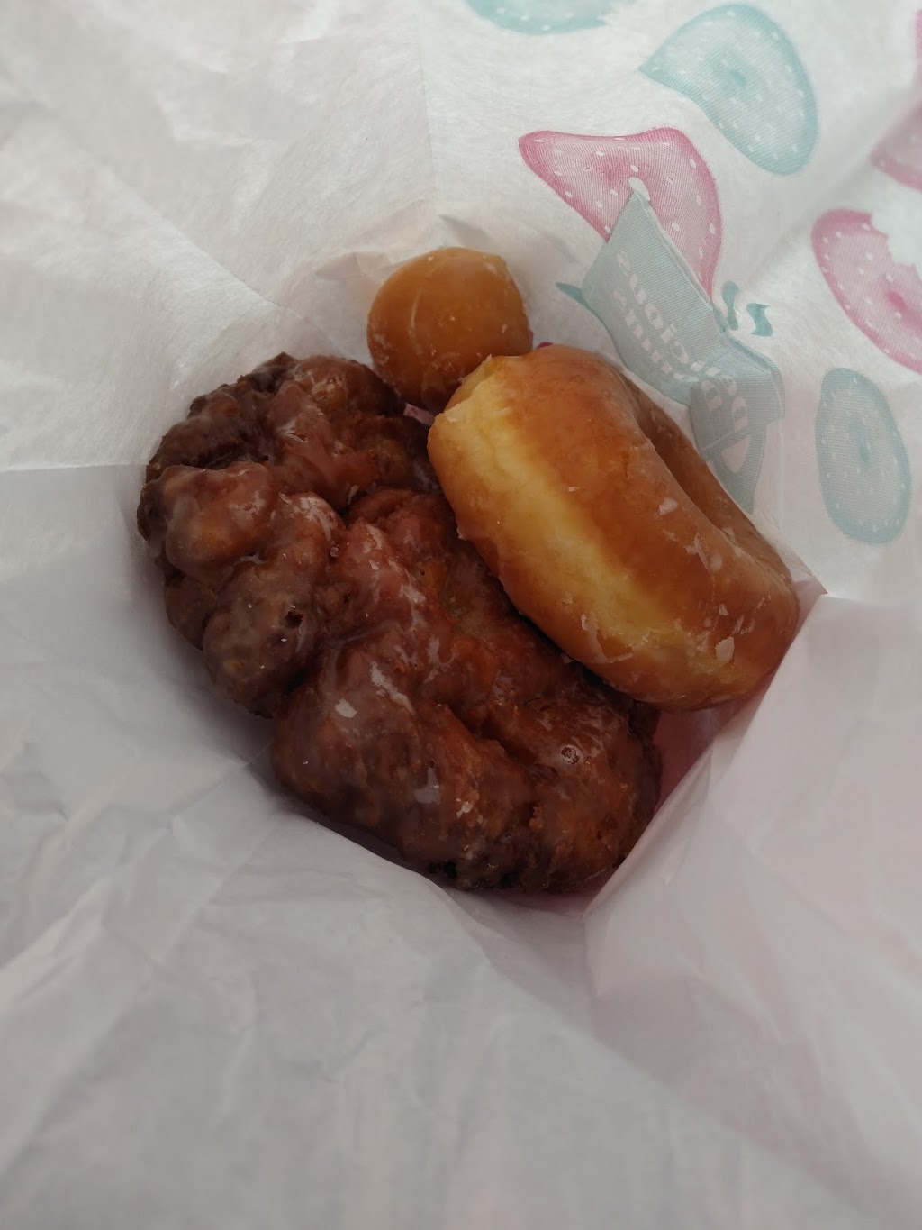 Donut Palace | 100 12th St #109, Pflugerville, TX 78660, USA | Phone: (512) 252-7330