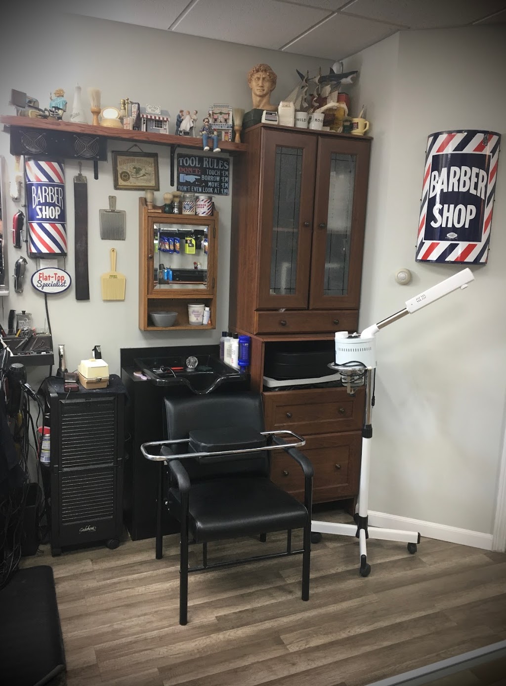 SNIPZ BARBER SHOP | 512 Armistice Blvd, Pawtucket, RI 02861, USA | Phone: (978) 375-6195