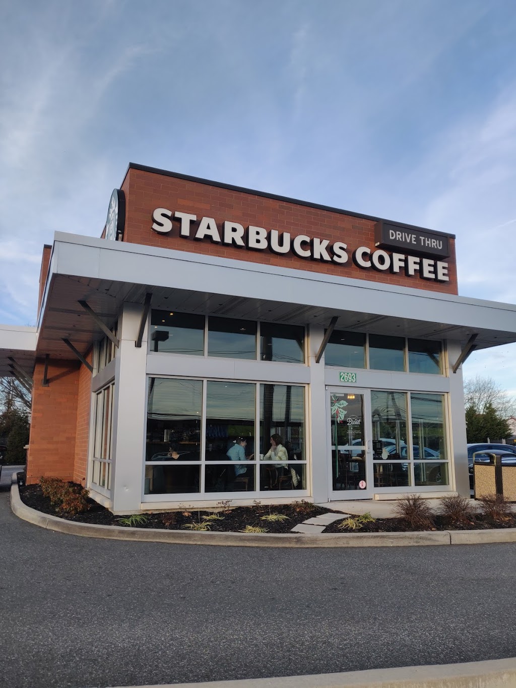 Starbucks | 2693 Hempstead Tpke, Levittown, NY 11756, USA | Phone: (516) 796-5609