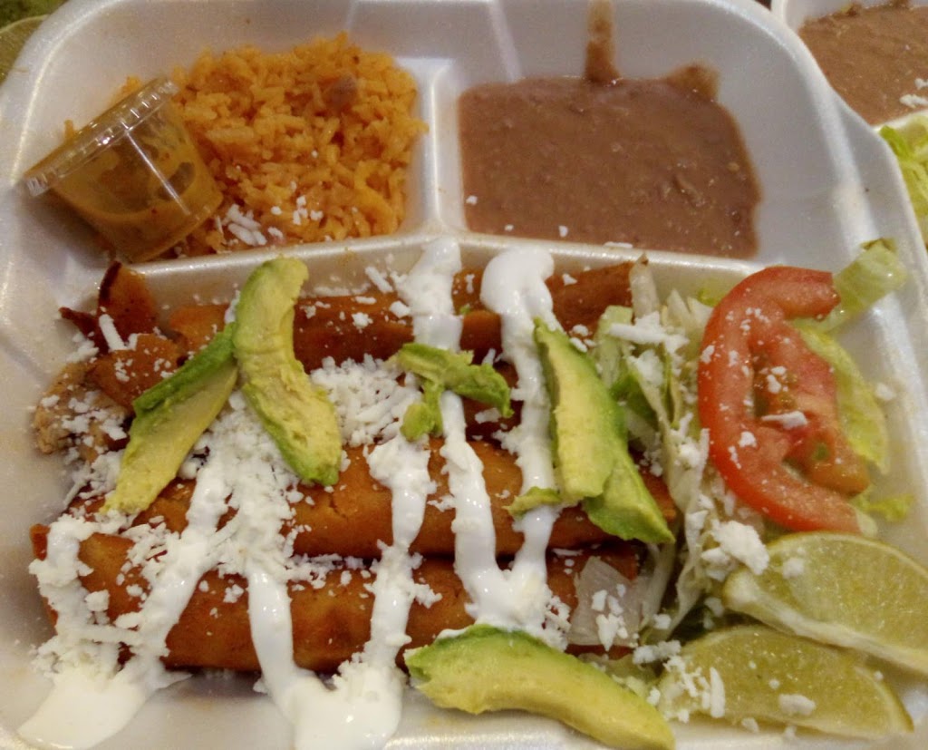 Tacos la welta | 8618 S Lancaster Rd, Dallas, TX 75241, USA | Phone: (214) 730-0290