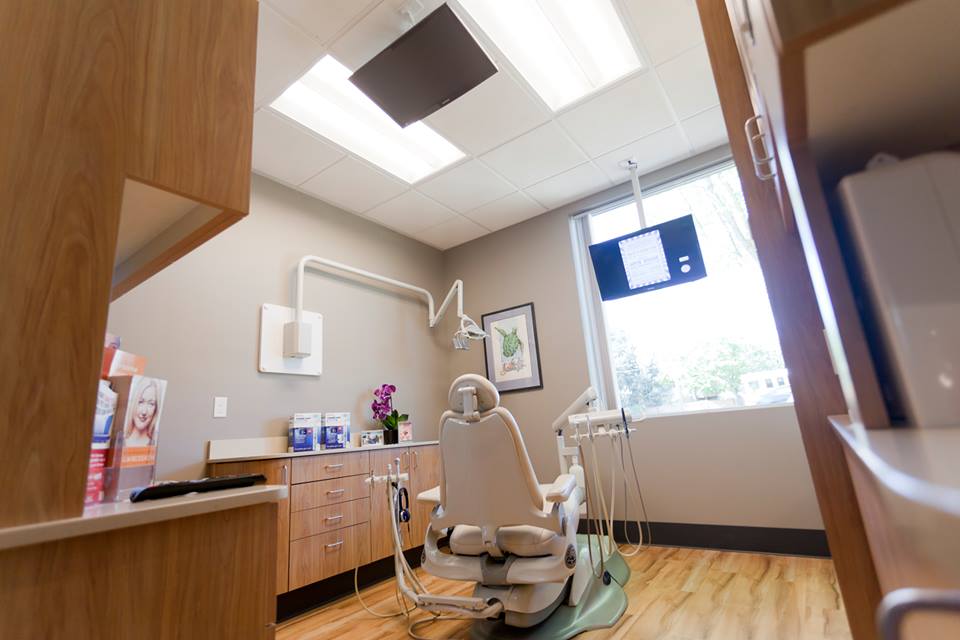 Wolfe Dental | 5025 NE Elam Young Pkwy #150, Hillsboro, OR 97124, USA | Phone: (503) 844-6550