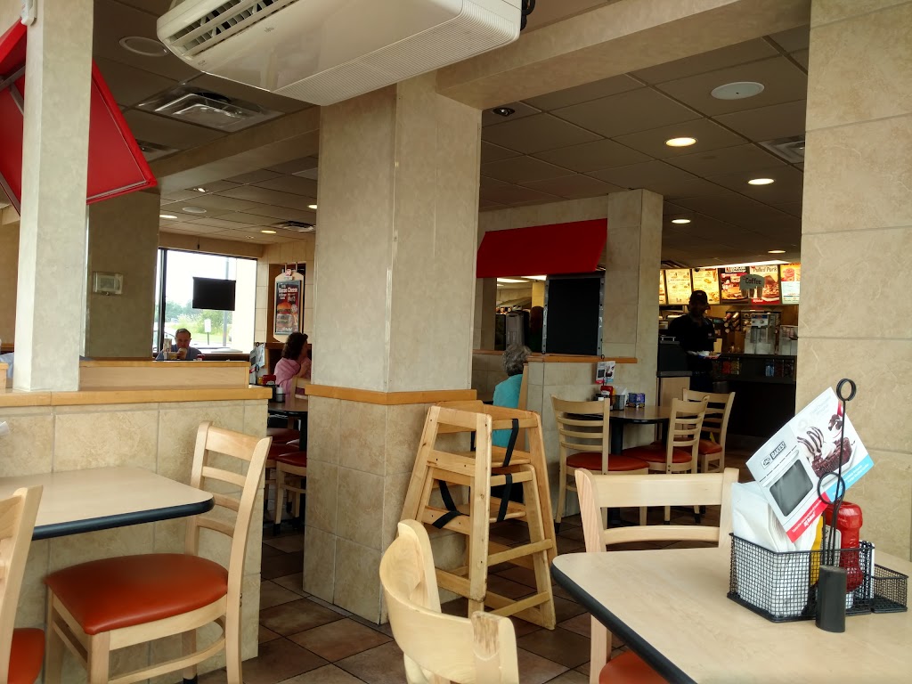 Dairy Queen Grill & Chill | Photo 4 of 10 | Address: 61 W Windsor Blvd, Windsor, VA 23487, USA | Phone: (757) 242-6446