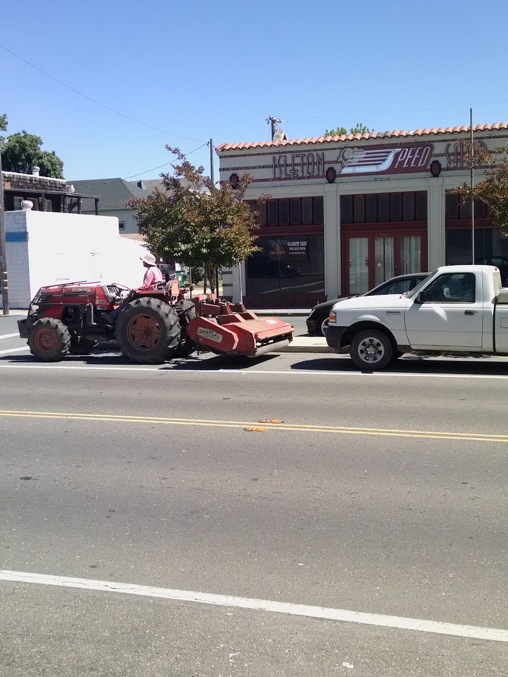 Bobs Bait Shop | 302 2nd St, Isleton, CA 95641, USA | Phone: (916) 777-6666