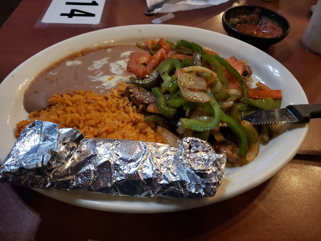 Las Fajitas | 2419 Edge O Lake Dr, Antioch, TN 37013, USA | Phone: (615) 399-2244