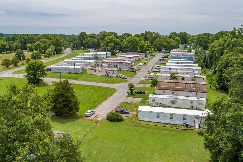 Fairview Park | Gastonia Mobile Home Park | 1926 Cloverdale Cir, Gastonia, NC 28052, USA | Phone: (844) 749-7625