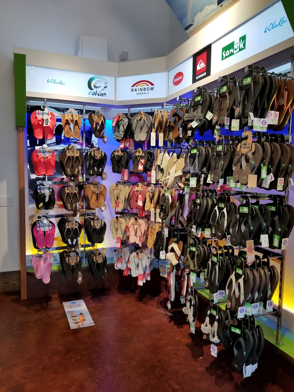 Flip Flop Shops | 101 W Avenida Vista Hermosa #542, San Clemente, CA 92672, USA | Phone: (949) 441-7000