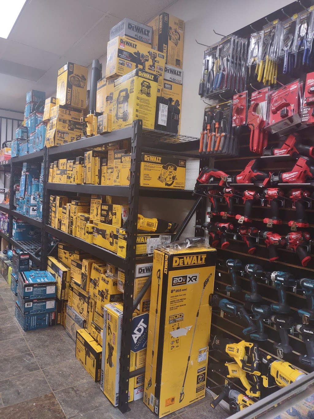 Tool Zone LA | 8700 Woodman Ave Unit 10, Arleta, CA 91331, USA | Phone: (818) 714-5884